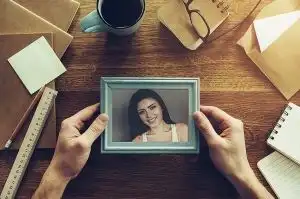 ¿Por qué cuesta la separación de la pareja y aún más olvidar?