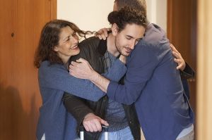 El difícil rol de ser padres de hijos adultos