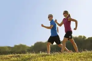 La caminata afgana, un ejercicio ideal para mantenerse en estado