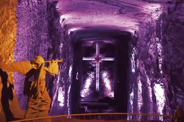 La Catedral de Sal de Zipaquirá, una maravilla arquitectónica colombiana